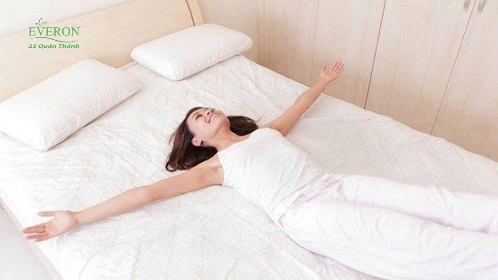 Đệm bông ép mang lại nhiều lợi ích như nâng đỡ tốt, thoáng khí, bền, an toàn và kinh tế.